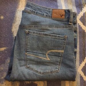 American Eagle HiRise Jegging